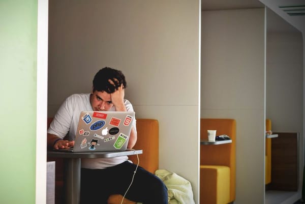 Stress en je lichaam: wat cortisol wel en niet doet
