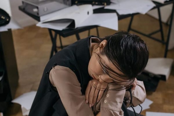 Terug naar werk na de vakantie: vakantieblues herkennen en de eerste week doorkomen